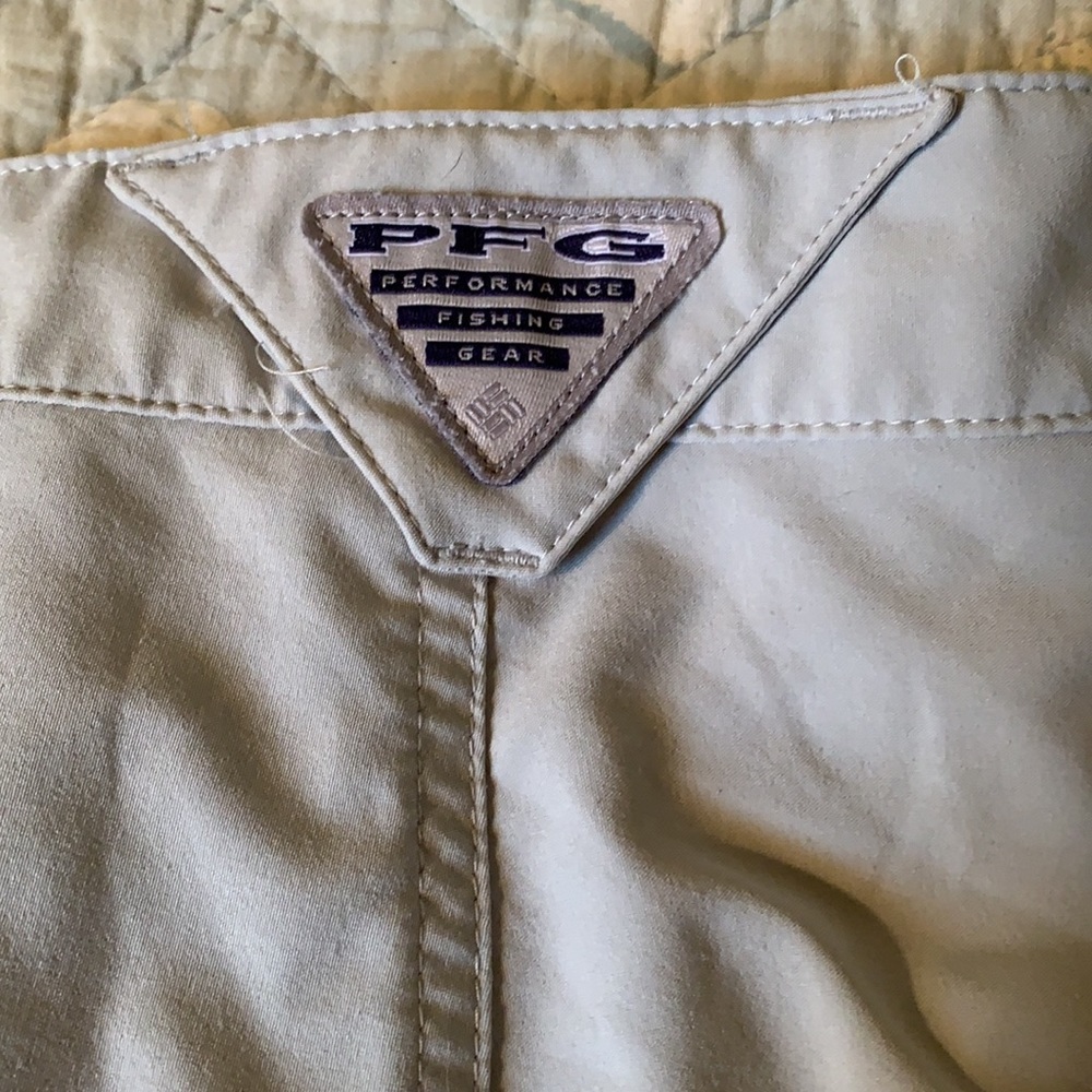 Men's Columbia Performance Fishing Gear shorts - Picture 2 of 8